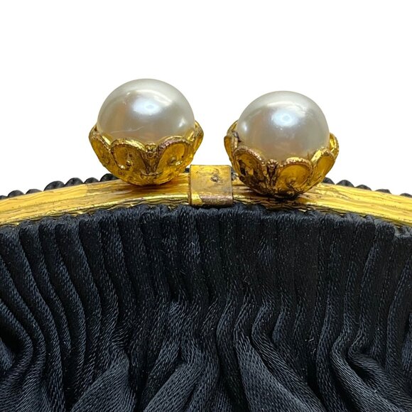 Hervé Paris Black Velvet Floral Embroidered Evening Bag With Pearl Clasp Size S - Picture 5 of 9